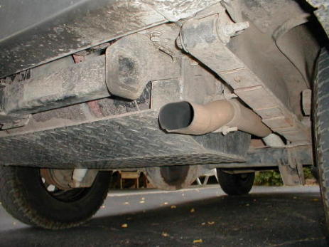 Passenger side view of skid showing exhaust mount.