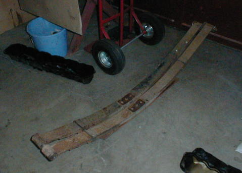 Dodge Dakota rear leaf springs.