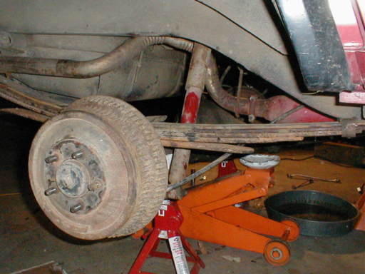 Assembled rear leaf pack - do NOT use the overload / helper spring unless you're going to be hauling a LOT of weight...